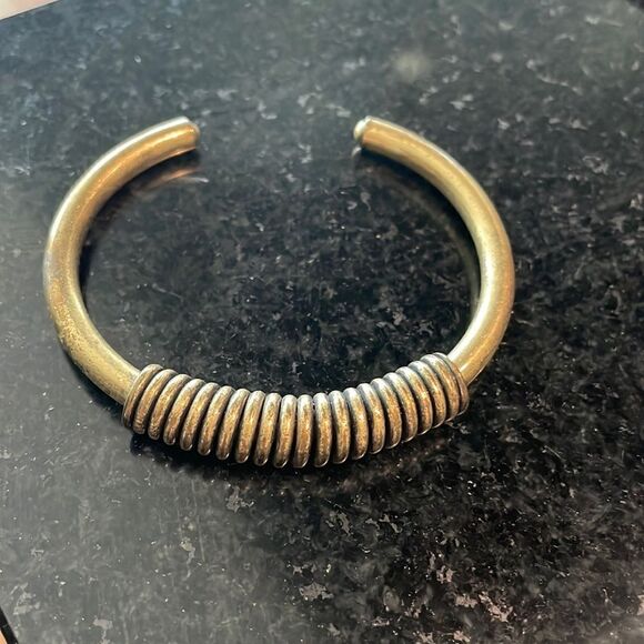 Jewelmint brassy/gold distressed cuff bracelet- wrap-style design boho traveler - Picture 1 of 8